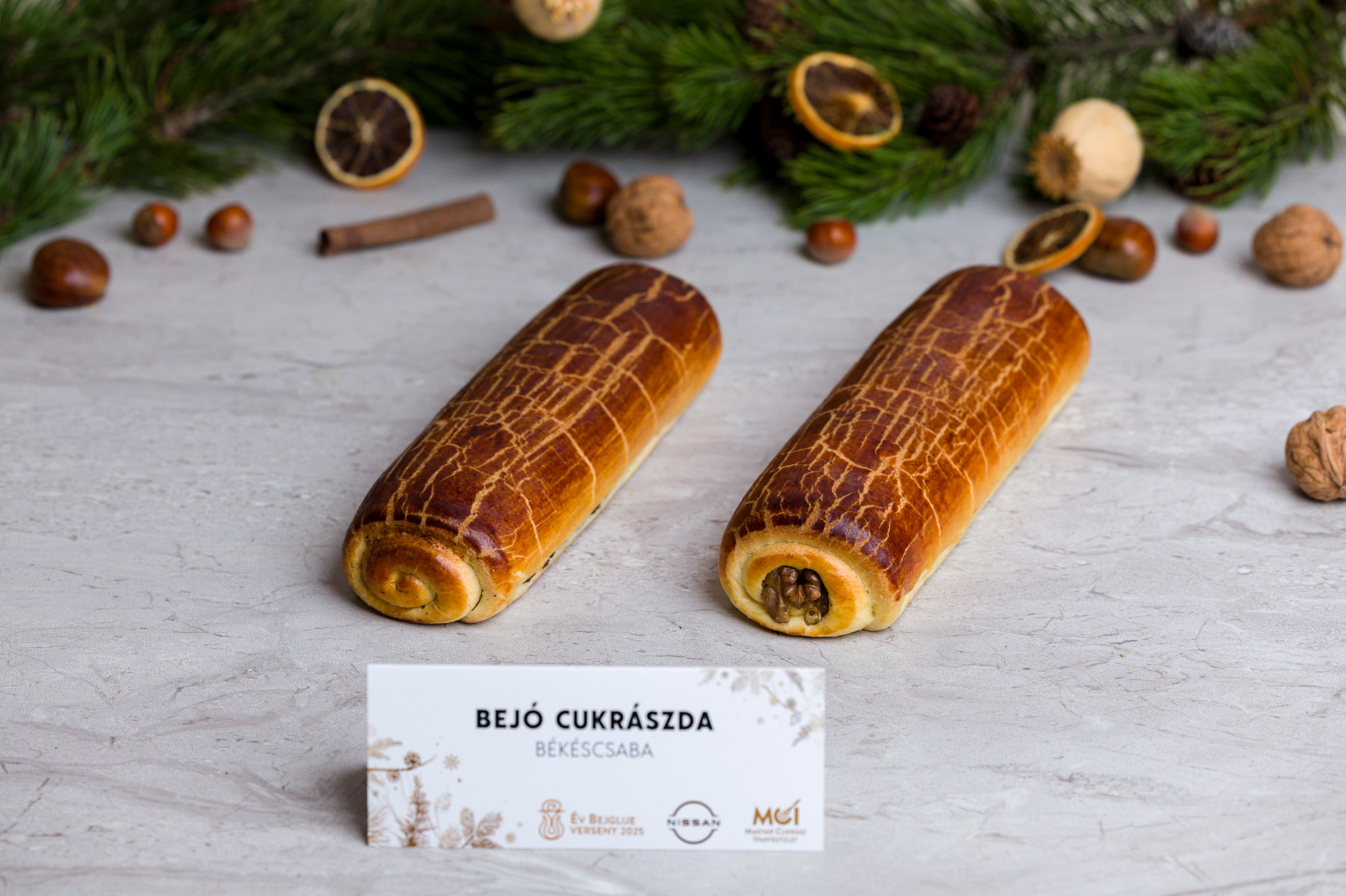 033 WEB 251118 NM1 6916